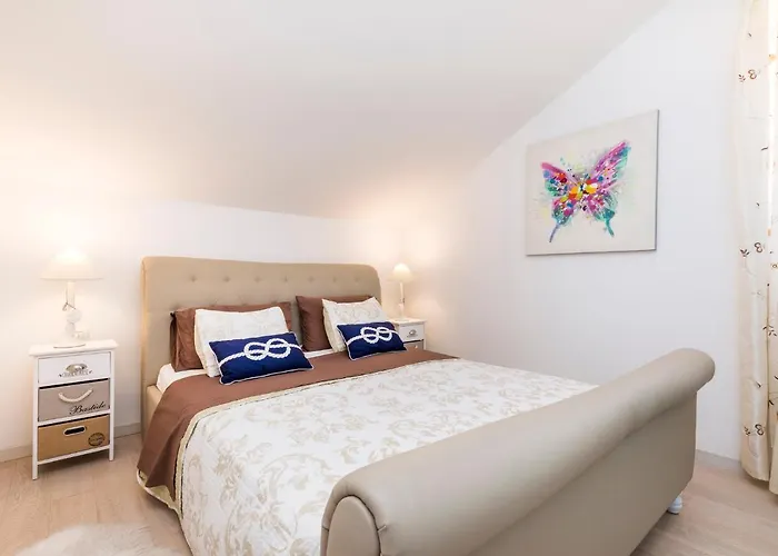 Apartments Priko 63